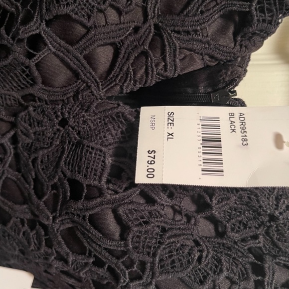 ASTR LACE BODY CON DRESS **NWT** - Picture 5 of 6